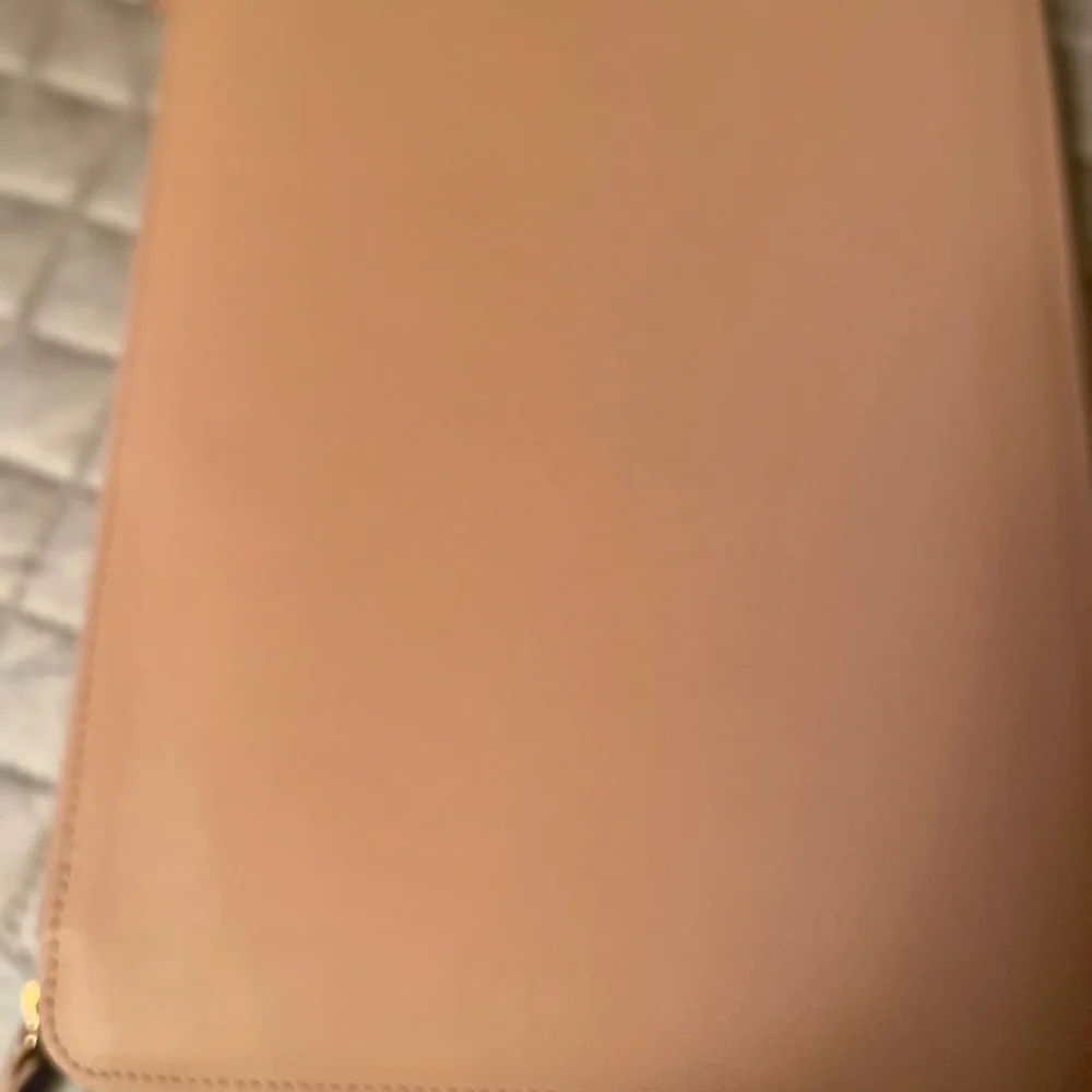 8.5 x 10.5 in folder tablet cover